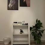 شقة فاخرة غرفة نوم وصالة